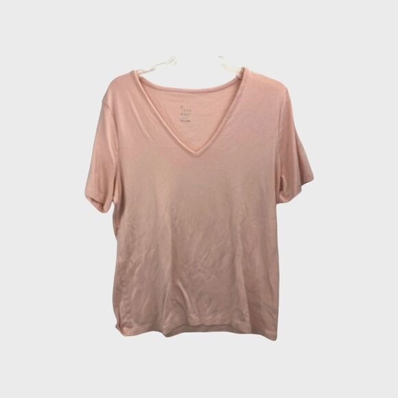 A New Day Pink V Neck Tee 5/$25 - Picture 1 of 4